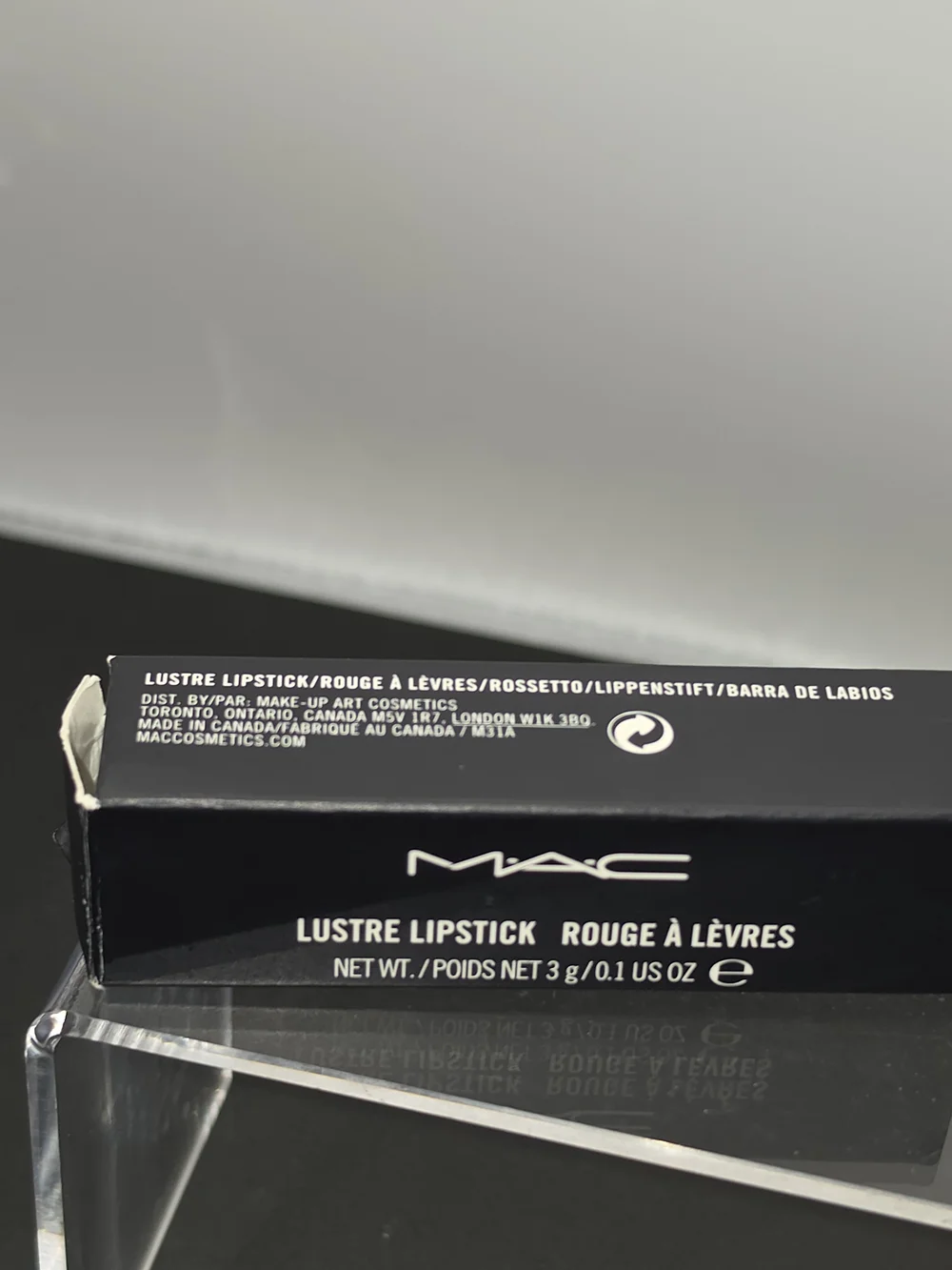 DISCONTINUED MAC Lustre Lipstick - 